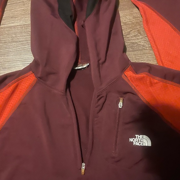 The North Face Burgundy and Red Pullover - Picture 3 of 3
